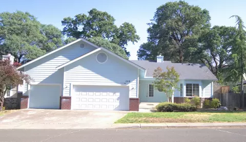 1319 20th St, Lakeport, CA 95453