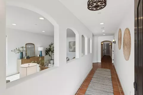 Entry Way - 1669 Beach Blvd, Pacifica, CA 94044 photo 1 of 8