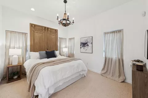 Bedroom - 1669 Beach Blvd, Pacifica, CA 94044 photo 2 of 5