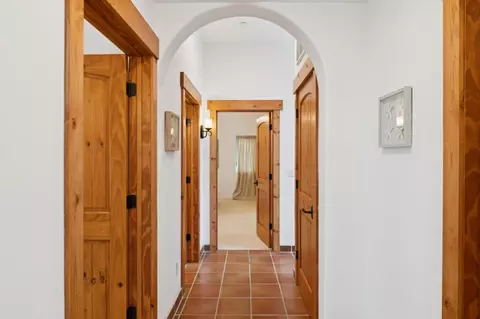 Entry Way - 1669 Beach Blvd, Pacifica, CA 94044 photo 6 of 8