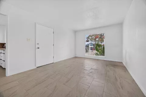 Living - 783 Josephine St, Salinas, CA 93905 photo 1 of 3