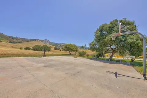 24720 Foothill Dr, Salinas, CA 93908 photo 46