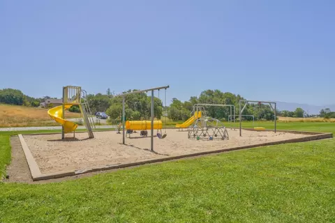 24720 Foothill Dr, Salinas, CA 93908 photo 47