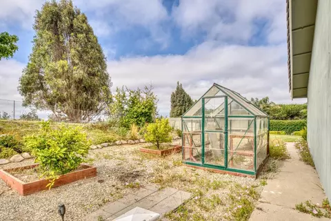 24720 Foothill Dr, Salinas, CA 93908 photo 37