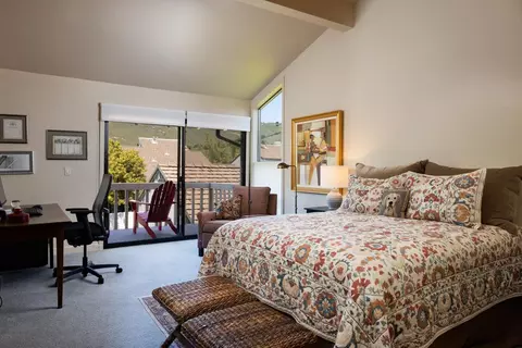Bedroom - 28061 Heron Ct, Carmel, CA 93923 photo 3 of 4