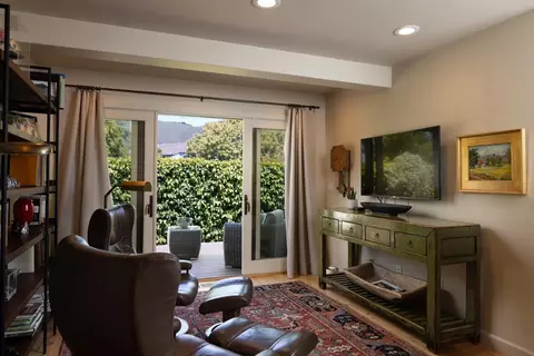 Living - 28061 Heron Ct, Carmel, CA 93923 photo 2 of 2