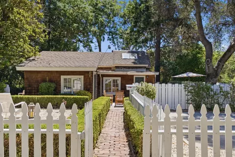104 Edelen Ave, Los Gatos, CA 95030