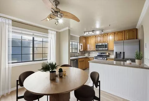 Dining - 2311 Beach Blvd 202, Pacifica, CA 94044 photo 1 of 1