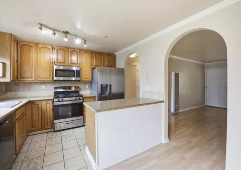 Kitchen - 2311 Beach Blvd 202, Pacifica, CA 94044 photo 1 of 4