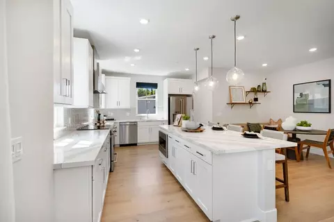 2104 Latham St, Mountain View, CA 94040 photo 18