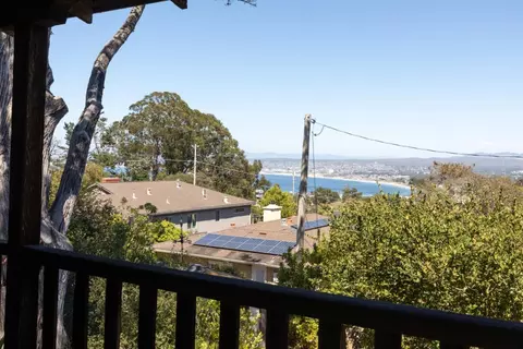 View/Area - 1122 Harrison St, Monterey, CA 93940 photo 1 of 6