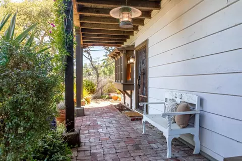 Exterior - 1122 Harrison St, Monterey, CA 93940 photo 19 of 21