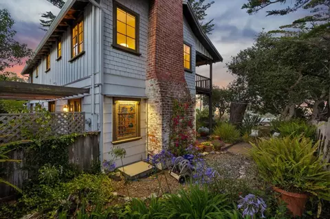 Exterior - 1122 Harrison St, Monterey, CA 93940 photo 10 of 21