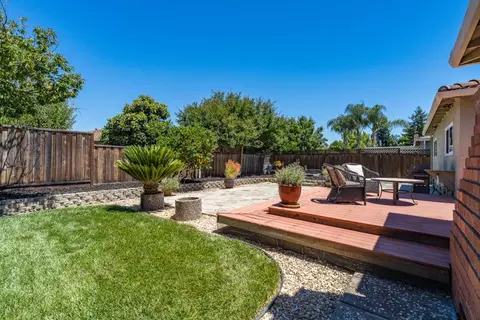 Exterior - 339 Churchill Pl, Gilroy, CA 95020 photo 6 of 15