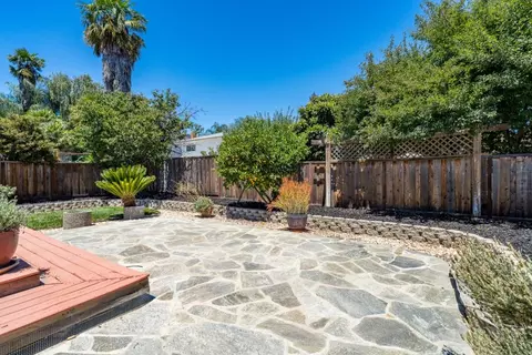 Exterior - 339 Churchill Pl, Gilroy, CA 95020 photo 10 of 15