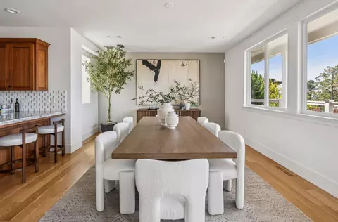 Dining - 822 Columbus St, El Granada, CA 94018 photo 1 of 1