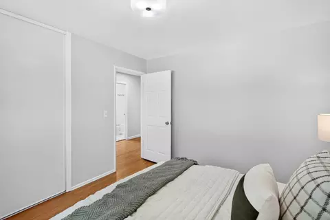 Bedroom - 819 Flin Way, Sunnyvale, CA 94087 photo 7 of 9