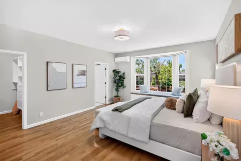 Bedroom - 819 Flin Way, Sunnyvale, CA 94087 photo 1 of 9