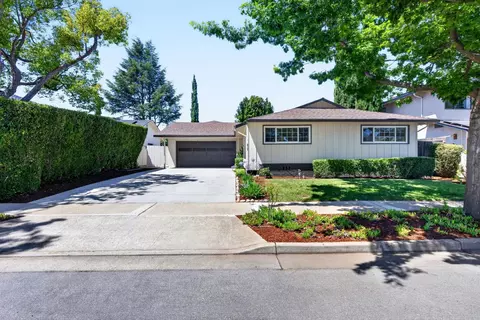 Exterior - 819 Flin Way, Sunnyvale, CA 94087 photo 8 of 12