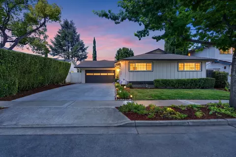 Exterior - 819 Flin Way, Sunnyvale, CA 94087 photo 10 of 12