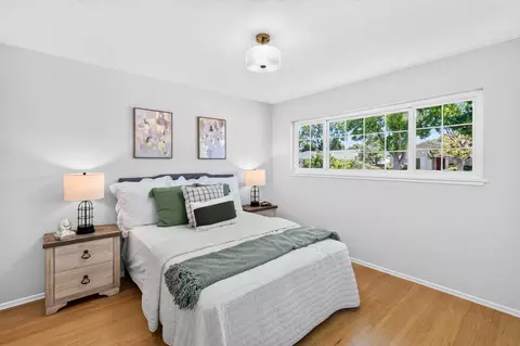 Bedroom - 819 Flin Way, Sunnyvale, CA 94087 photo 6 of 9
