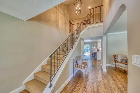 Entry Way - 23086 Espada Dr, Salinas, CA 93908 photo 4 of 6