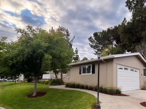 260 Mountain Springs Dr 260, San Jose, CA 95136