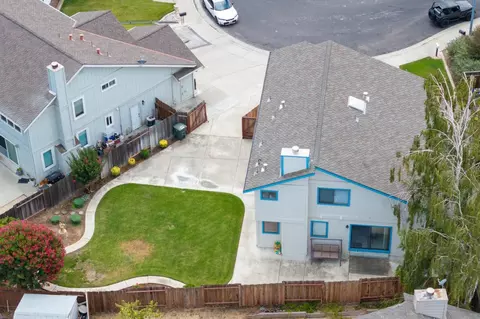 View/Area - 1219 Willow Ct, Gilroy, CA 95020 photo 7 of 7