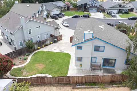 View/Area - 1219 Willow Ct, Gilroy, CA 95020 photo 2 of 7