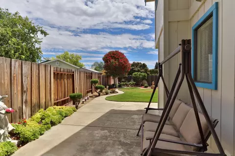 Exterior - 1219 Willow Ct, Gilroy, CA 95020 photo 7 of 14