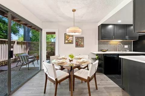 Dining - 280 Easy St 417, Mountain View, CA 94043 photo 1 of 2