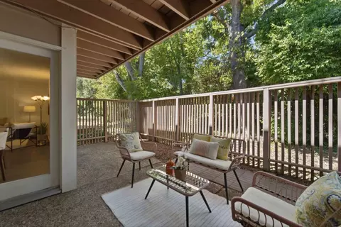 Exterior - 280 Easy St 417, Mountain View, CA 94043 photo 2 of 6