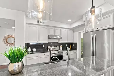 Kitchen - 1850 Snell Pl, Milpitas, CA 95035 photo 3 of 4