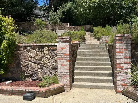 Exterior - 23005 Standing Oak Ct, Cupertino, CA 95014 photo 3 of 8