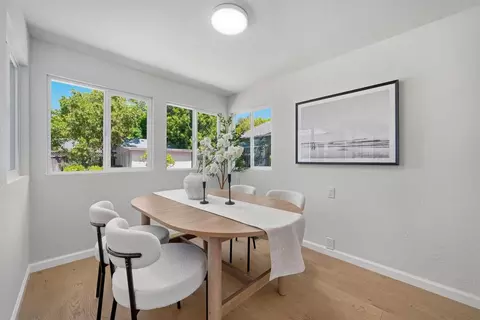 Dining - 136 Eldora Dr, Mountain View, CA 94041 photo 2 of 3