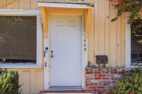 Entry Way - 609 Trinity Ave, Seaside, CA 93955 photo 2 of 2