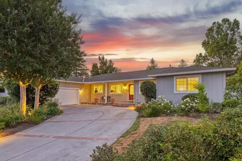 19241 Brockton Ln, Saratoga, CA 95070