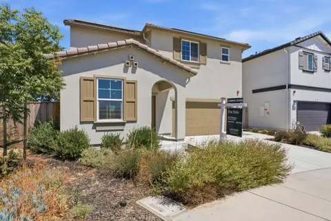 Exterior - 9192 Wickham Ct, Gilroy, CA 95020 photo 5 of 12