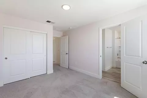 Bedroom - 9192 Wickham Ct, Gilroy, CA 95020 photo 5 of 7