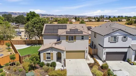 View/Area - 9192 Wickham Ct, Gilroy, CA 95020 photo 2 of 5