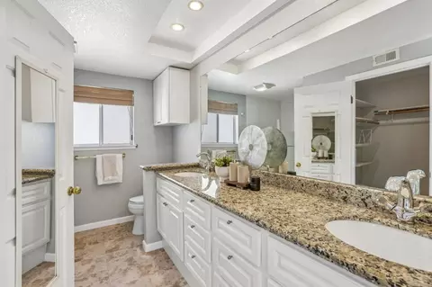 Bath - 2314 Farmcrest St, Milpitas, CA 95035 photo 1 of 6