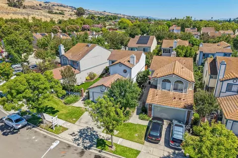 View/Area - 2314 Farmcrest St, Milpitas, CA 95035 photo 3 of 19