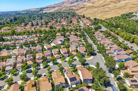 View/Area - 2314 Farmcrest St, Milpitas, CA 95035 photo 8 of 19