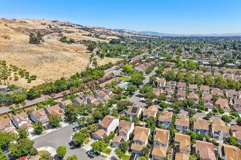 View/Area - 2314 Farmcrest St, Milpitas, CA 95035 photo 5 of 19