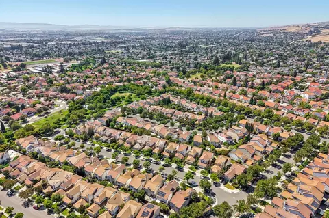 View/Area - 2314 Farmcrest St, Milpitas, CA 95035 photo 7 of 19