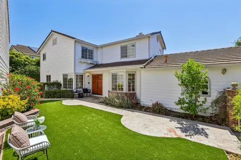 Exterior - 2314 Farmcrest St, Milpitas, CA 95035 photo 3 of 31