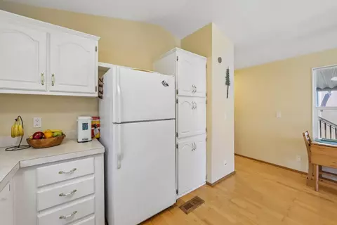 930 Rosedale Ave 2, Capitola, CA 95010 photo 9