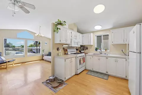 930 Rosedale Ave 2, Capitola, CA 95010 photo 10