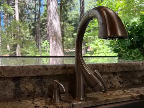 Kitchen - 2624 Indian Rock Rd, Dorrington, CA 95223 photo 3 of 4
