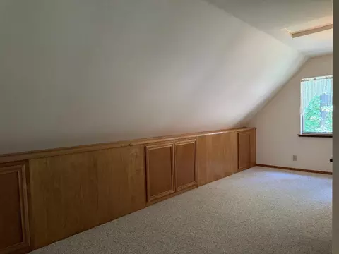 Bedroom - 2624 Indian Rock Rd, Dorrington, CA 95223 photo 3 of 6